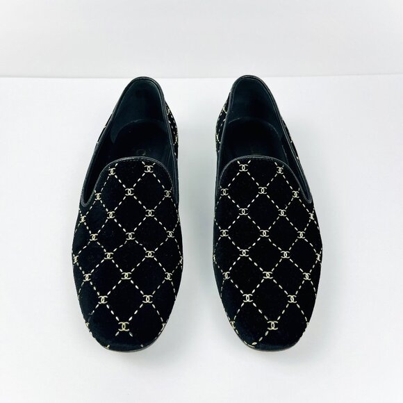 Chanel CC Logo Velvet Moccasin Loafers Black - Picture 2 of 12